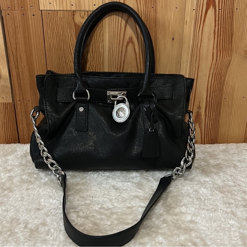 Michael Kors Purse - Picture 2 of 15